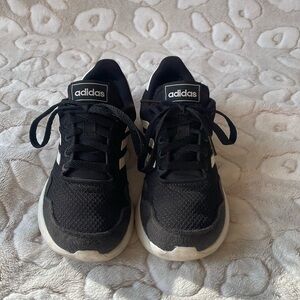 Adidas Archivo Running Shoes Youth Girls Size 2 black white lace up sneakers